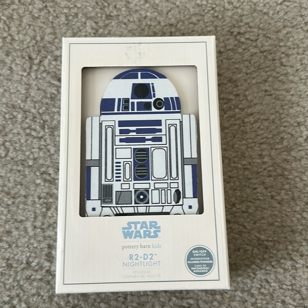 R2-D2 night light